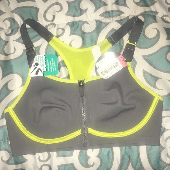 Sports bra - Picture 1 of 3